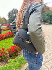 Geanta neagra Tasia