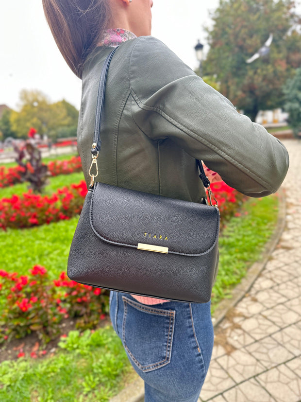 Geanta neagra Tasia