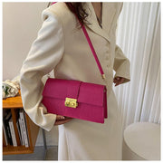 Geanta roz baguette Amelie