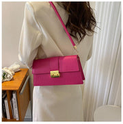Geanta roz baguette Amelie