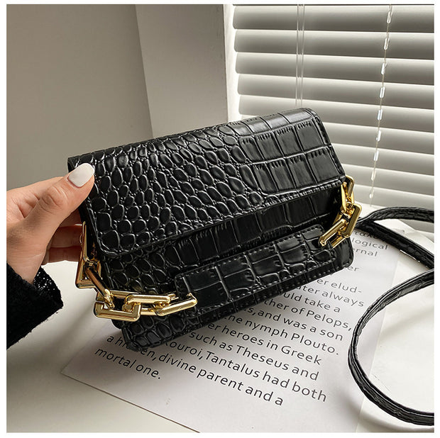 Geanta neagra imprimeu crocodil Livia