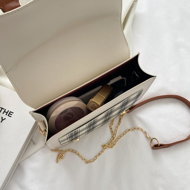 Geanta alba tip postas Leatrice - TIARA CONCEPT STORE