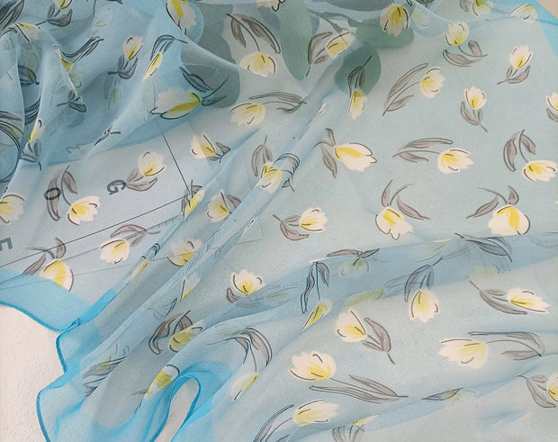 Esarfa albastra cu flori - TIARA CONCEPT STORE