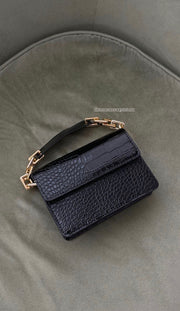 Geanta neagra imprimeu crocodil Livia