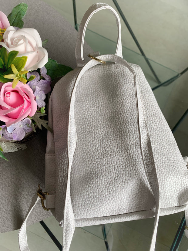 Mini Rucsac alb piele ecologica Nadia - TIARA CONCEPT STORE