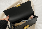 Geanta neagra baguette Amelie