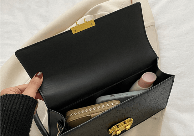 Geanta neagra baguette Amelie